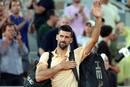 Šok u Parizu: Novak Đoković spakovao kofere, 20 godina mlađa senzacija izbacila kralja tenisa sa Roland Garrosa!