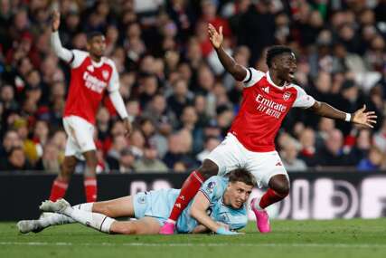 Arsenal je novi prvak Engleske! Manchester Cityju samo bod u Bournemouthu