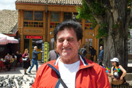 Ahmed Delija: Umjetnik koji sevdalinku čuva pjesmom, a tradiciju Bosne kistom i bojama