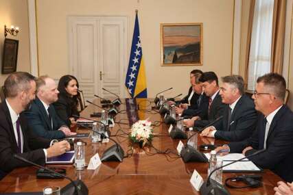 NATO ostaje partner Bosne i Hercegovine: Ambasador Hamilton o reformama i sigurnosnim izazovima