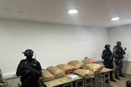 FOTO Produžen pritvor uhapšenima u akciji "Brazil": Na području Gradiške zaplijenjeno 50 KILOGRAMA NARKOTIKA