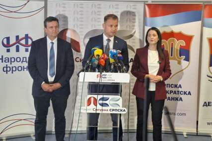 Blanuša: "Volio bih da je Vukanović s nama. Drugačije je razgovarati direktno nego preko društvenih mreža"