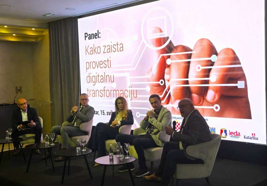 FOTO: MEDIA EVENT