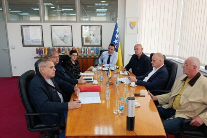 Ministar Lakić sa predstavnicima "Krivaje": Radnička prava ostaju prioritet