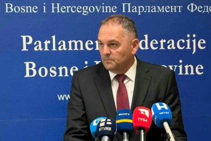 Martinović: Prva transplantacija bubrega u SKB-u Mostar važan korak za zdravstvo FBiH
