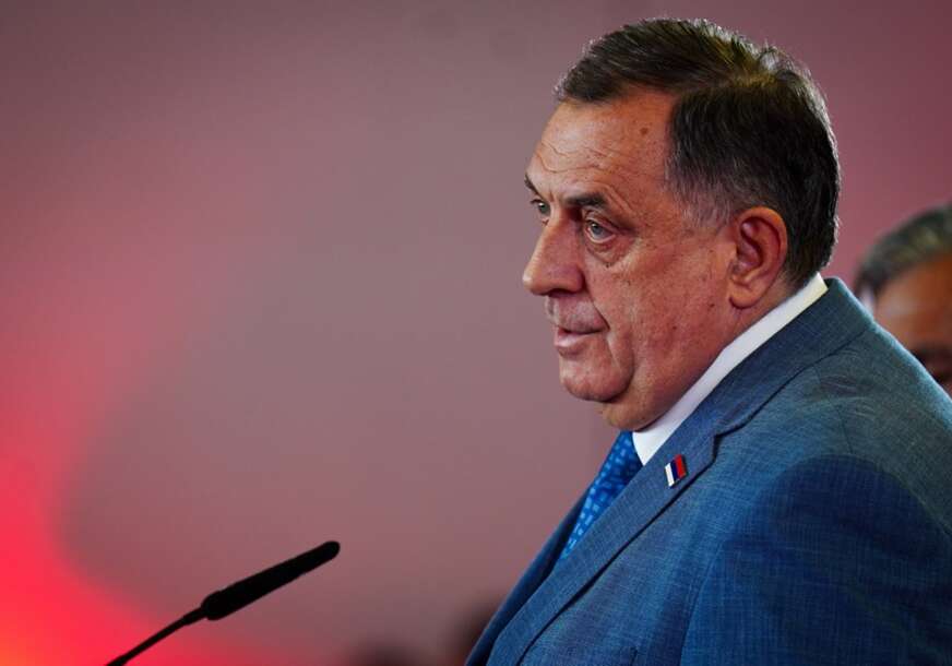 FOTO: EPA/NIDAL SALJIC