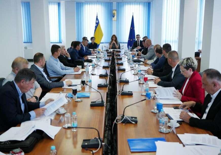 FOTO: FEDERALNO MINISTARSTVO PROMETA I KOMUNIKACIJA