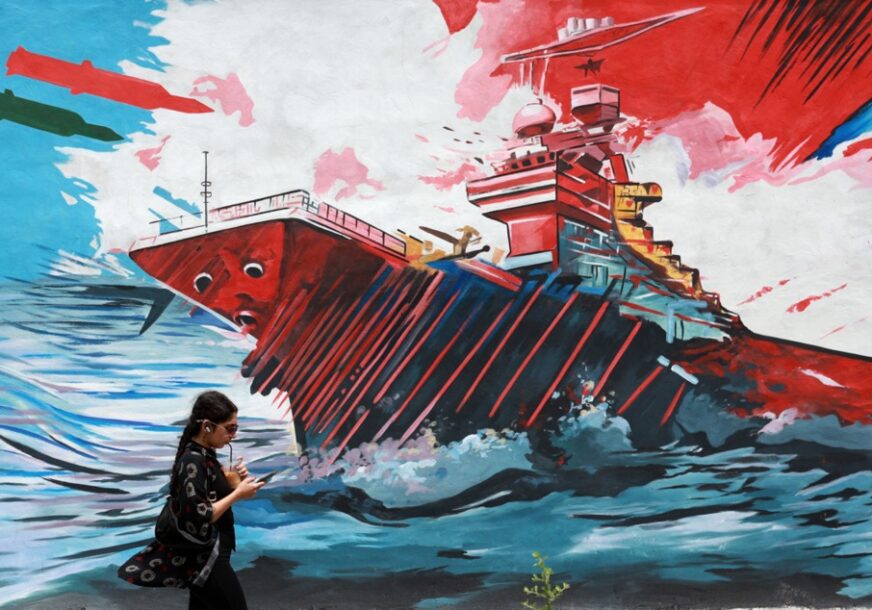 FOTO: EPA/ABEDIN TAHERKENAREH