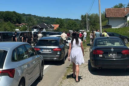 Teška saobraćajna nesreća kod Živinica, jedna osoba poginula