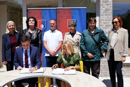 Kanton Sarajevo osigurao 700.000 KM za djecu s poteškoćama u razvoju i njihove porodice