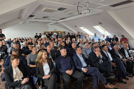 Hrvatska izdvaja 12 miliona eura za razvoj poljoprivrednih projekata Hrvata u BiH
