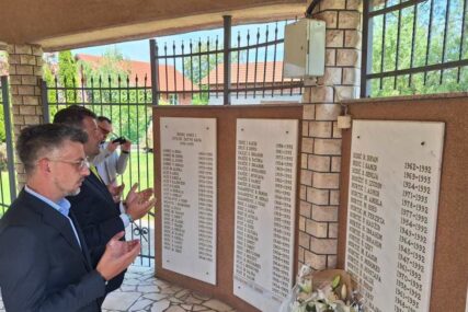 Hurtić u Grapskoj kod Doboja - sjećanje na 10. maj 1992.