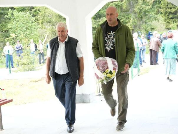 FOTO:  VLADA KS