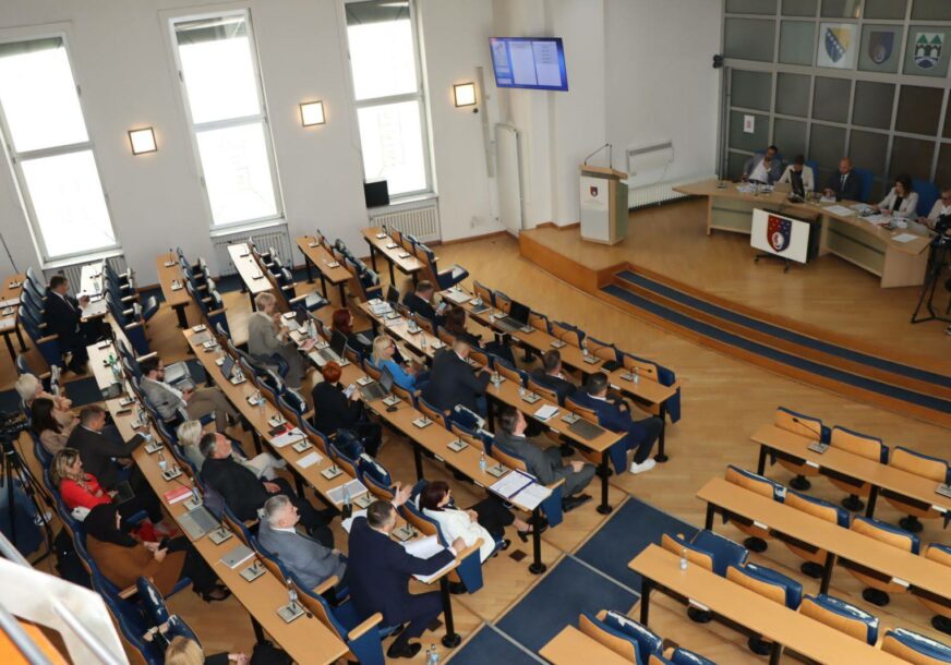 FOTO: VLADA KS