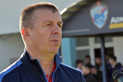 Bivši U21 selektor za Bosnainfo: Dedić mi je rekao da ostaje u Salzburgu da sazrije, a od novinara sam saznao da Juve od Tarika želi stvoriti Chiellinija. Potez Mahmića me iznenadio...