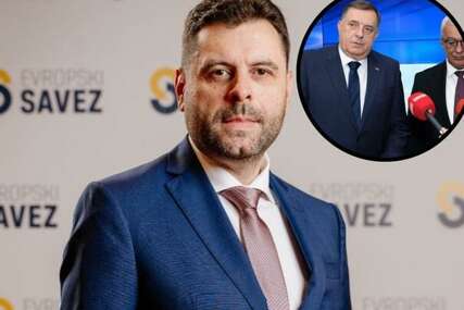 Vujović o Mandiću nakon obraćanja kod Dodika: Ostao četnički vojvoda
