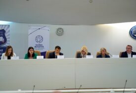 Borba protiv zloupotrebe droga u Kantonu Sarajevo: Preventivne programe neophodno spustiti i u osnovne škole