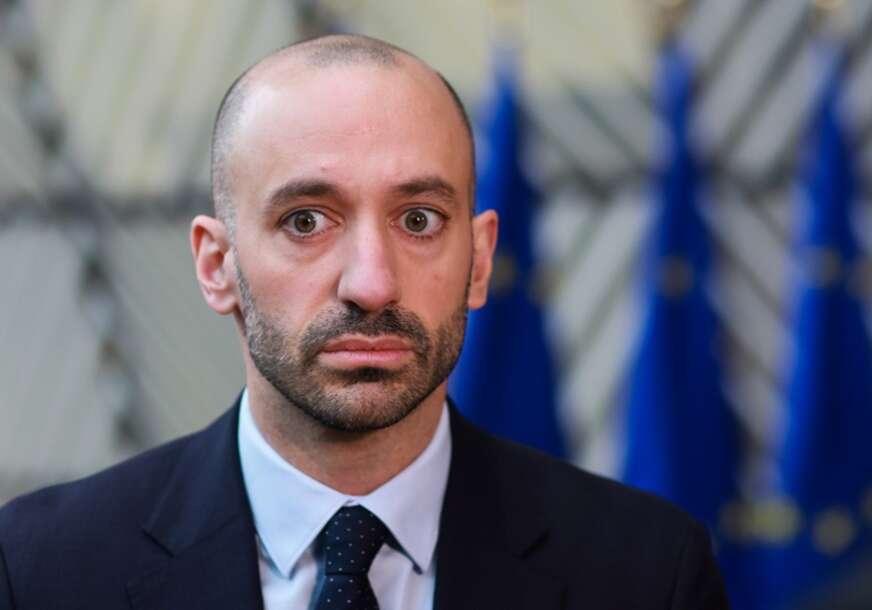 FOTO: EPA/OLIVIER HOSLET