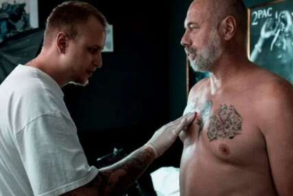 Barbarez se tetovirao prije odlaska na SP: Šta mu je nacrtao tattoo majstor?