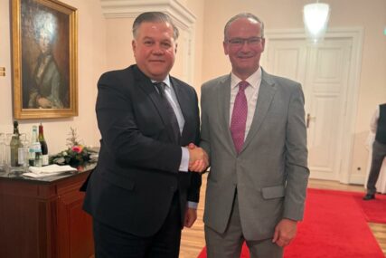 Brkić jasan pred njemačkim ministrom – OHR je nekompatibilan s otvaranjem pregovora s EU