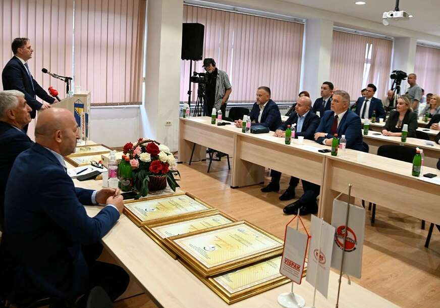 FOTO: PRESS VLADE FBIH