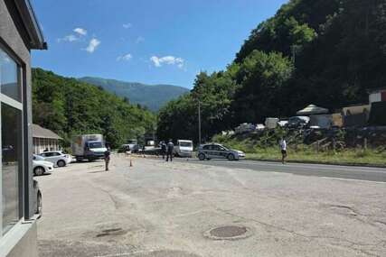 Teška nesreća kod Hadžića: Sudar tri vozila