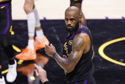 LeBron odlazi iz Lakersa