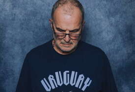 Bielsa nakon viralne fotografije poručio: Nisam maneken!
