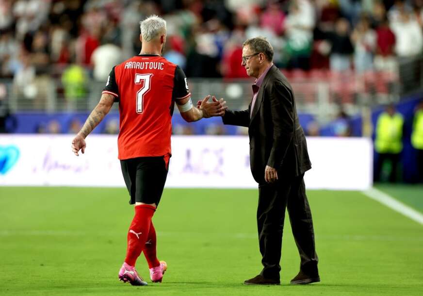 FOTO: EPA/BENJAMIN FANJOY