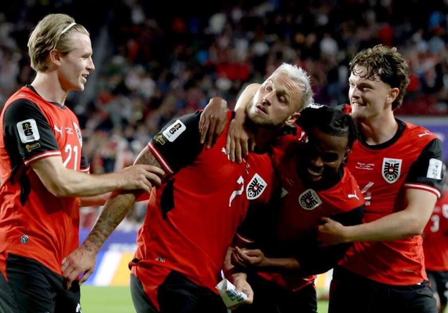 FOTO: EPA/BENJAMIN FANJOY