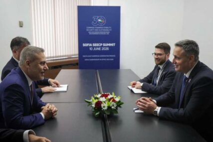 Bećirović razgovarao s Fidanom: Članstvo u NATO savezu veoma važno za mir u BiH