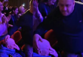 Posljednje pojavljivanje Sejde Bešlić u javnosti: Sin Dino je grlio i ljubio dok je plakala