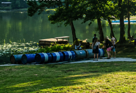 Moguće zagađenje na Boračkom jezeru: Građani prijavili naftnu mrlju nakon postavljanja pontona