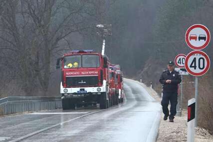 Stanovnike Guče probudio smrad, stiglo i SMS upozorenje od MUP-a: Curio amonijak, nekoliko ljudi završilo u hitnoj