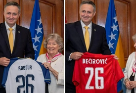 U duhu mundijala: Denis Bećirović i guvernerka Kanade Louise Arbour razmijenili dresove