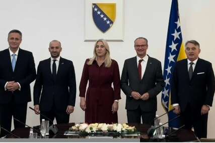 Ministri iz Francuske i Njemačke stigli u BiH, dočekali ih članovi Predsjedništva
