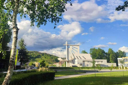 Gest koji je dirnuo BiH: Građani prikupljaju pomoć za sarajevsku crkvu koja je zvonila na golove Zmajeva