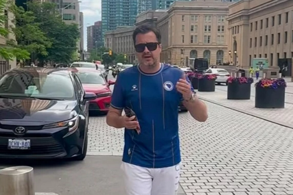Ljekar Admir Kurtćehajić podijelio bizarnu situaciju koju je doživio na letu za Toronto: "Ostalo je samo da prouči"