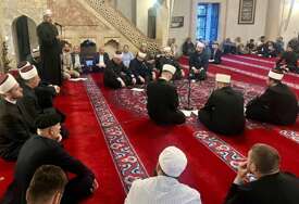 U Gazi Husrev-begovoj džamiji upriličen doček Nove 1448. hidžretske godine