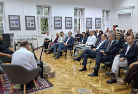 Hurtić: Knjiga 'Safari u Sarajevu' je podsjetnik na važnost ljudskosti u vremenu iskušenja