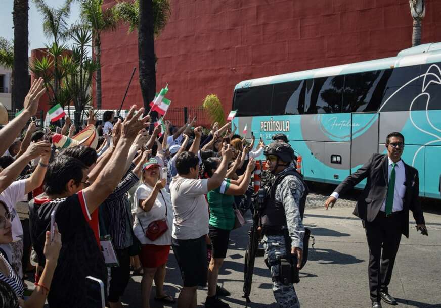 FOTO: EPA/JOEBETH TERRIQUEZ