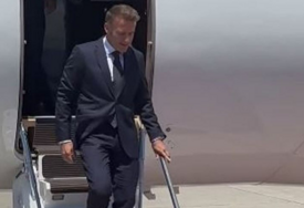 (VIDEO) Emmanuel Macron stigao u Crnu Goru