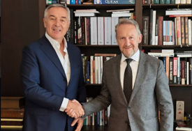 Izetbegović razgovarao s bivšim predsjednikom i premijerom Crne Gore Đukanovićem