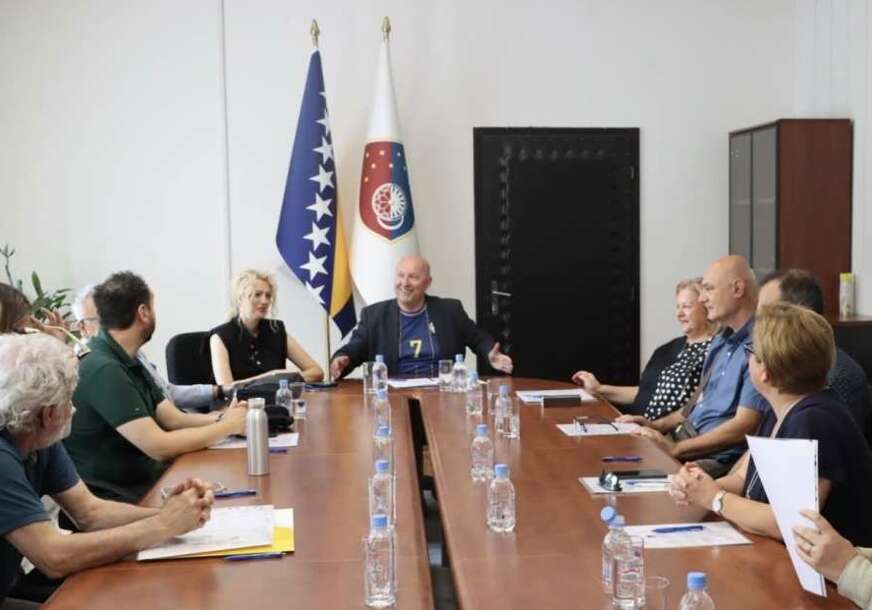 FOTO: SLUŽBA ZA PROTOKOL I PRES KS