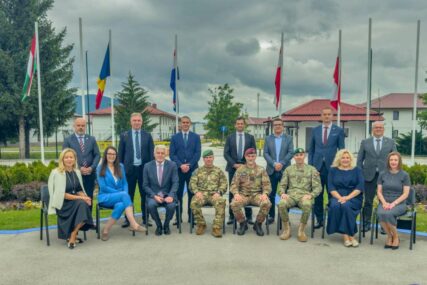 EUFOR i načelnici gradova i općina iz cijele BiH jačaju saradnju u bazi Butmir