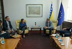 Premijer Nikšić i ministar Lakić s ambasadoricom Italije