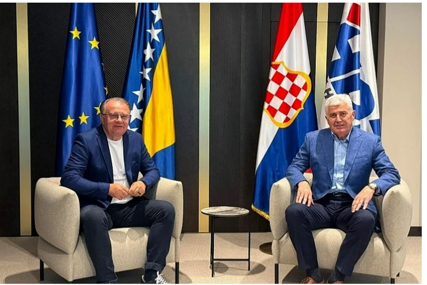 Čović bio domaćin razgovora s Nikšićem, fotografija sa sastanka privukla pažnju