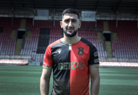 Desni bek Halid Šabanović potpisao jednogodišnji ugovor s Čelikom