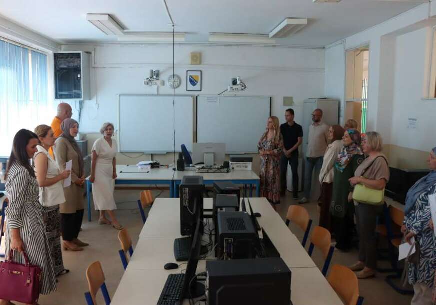 FOTO: VLADA KS