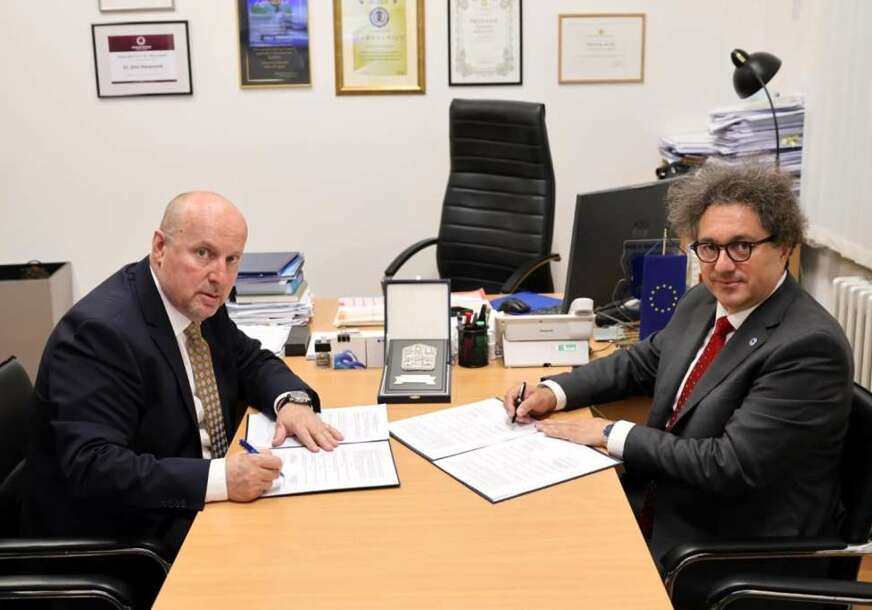 FOTO: SLUŽBA ZA PROTOKOL I PRES KS
